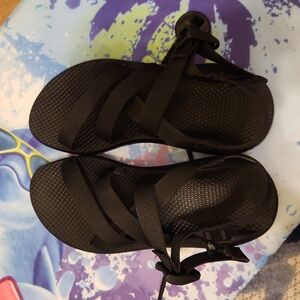 Chaco Cloud sandal, tri-banded, women's 8 in black
